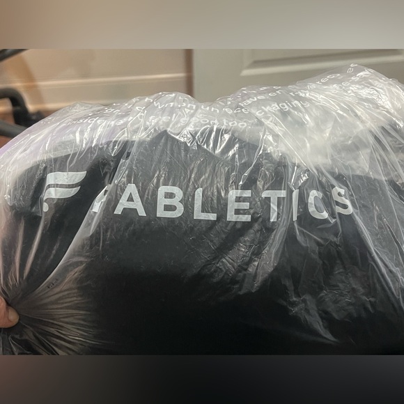 Black Sherpa Jacket - Picture 6 of 6